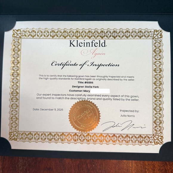 Stella York #6886 Wedding Gown - Picture 5 of 5